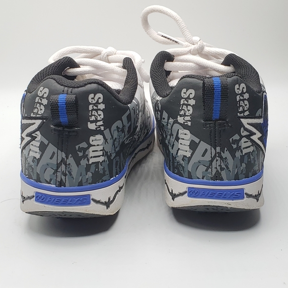 Heelys white skull design removeable wheel shoes youth size 2 in box - Picture 10 of 13